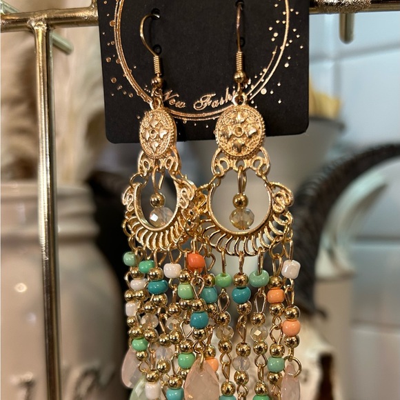Baytucke Boutique Jewelry - New poppy earrings!!